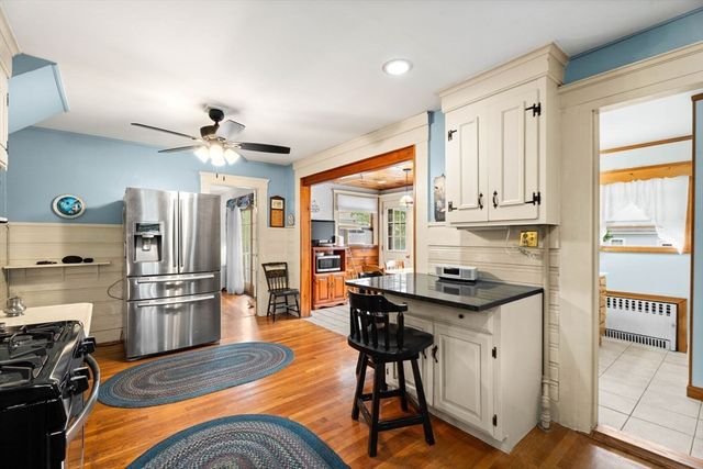 3 Roosevelt Road, Salem, MA 01970