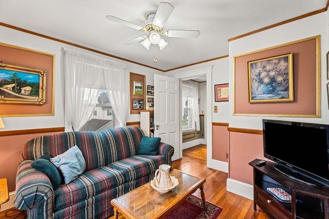 3 Roosevelt Road, Salem, MA 01970