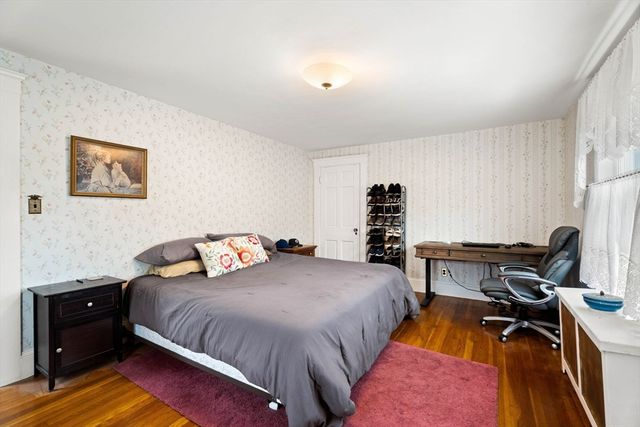 3 Roosevelt Road, Salem, MA 01970