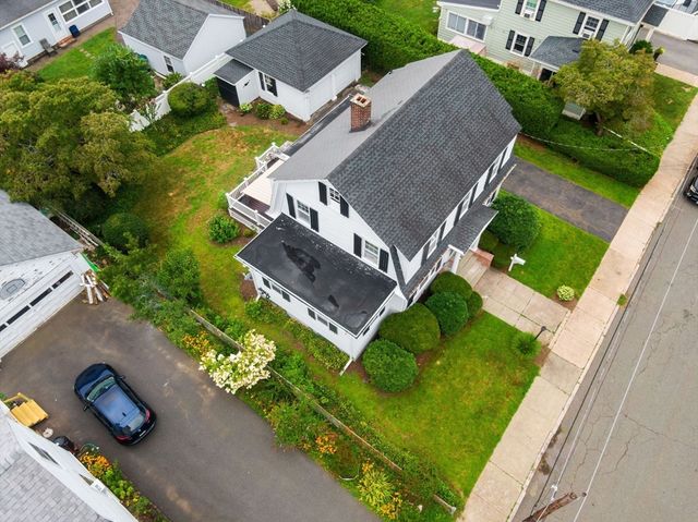 3 Roosevelt Road, Salem, MA 01970