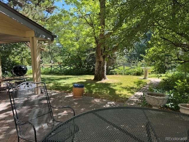 5490 S Locust St, Greenwood Village, CO 80111