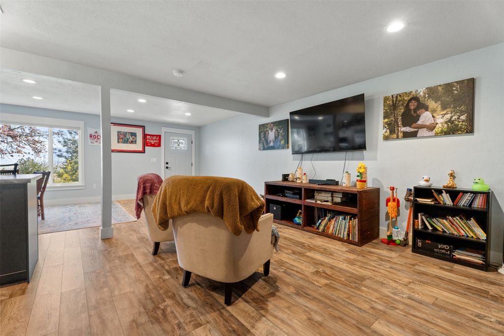 243 Hilltop Drive, Hamilton, MT 59840 photo 29