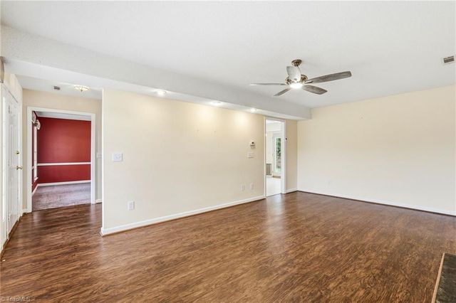 4331 Kinnamon Road, Winston-salem, NC 27103