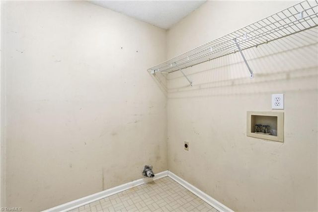 4331 Kinnamon Road, Winston-salem, NC 27103