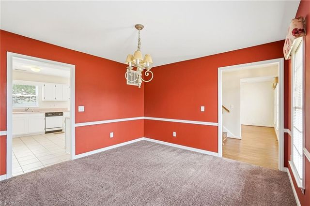 4331 Kinnamon Road, Winston-salem, NC 27103