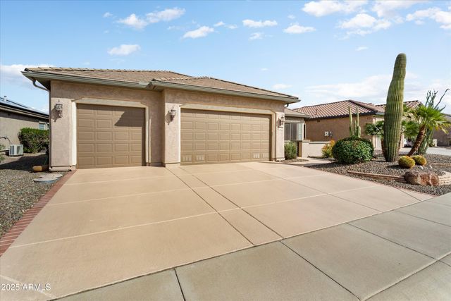 27268 W WAHALLA Lane, Buckeye, AZ 85396