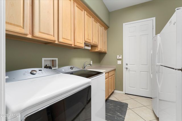 27268 W WAHALLA Lane, Buckeye, AZ 85396