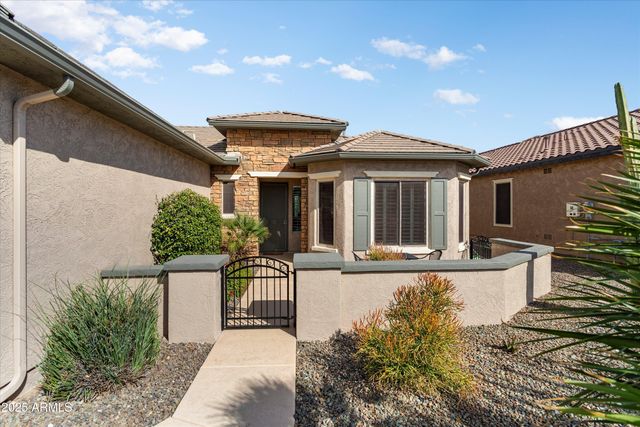 27268 W WAHALLA Lane, Buckeye, AZ 85396