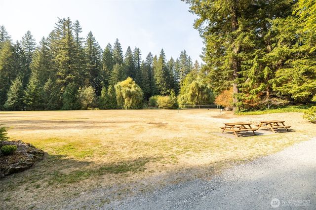7036 Rainier Way, Glacier, WA 98244