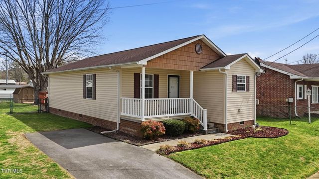 814 North Roan Street, Elizabethton, TN 37643