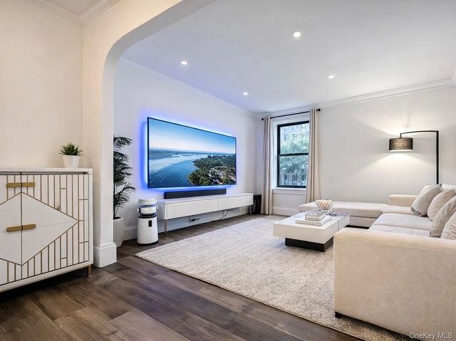 3000 Valentine Avenue 2E, Bronx, NY 10458
