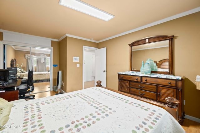 9224,9226 Gothic Avenue, North Hills, CA 91343