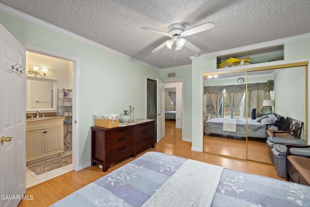 9224,9226 Gothic Avenue, North Hills, CA 91343