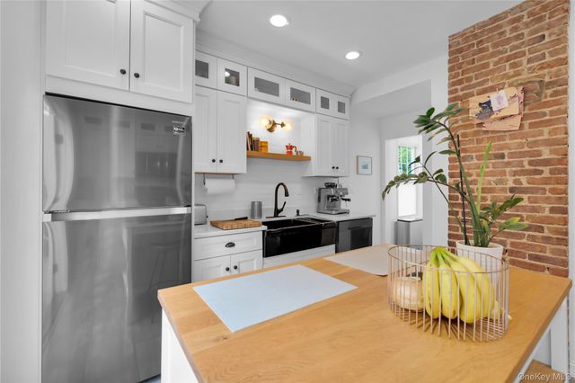 37 Warren Avenue, Tuckahoe, NY 10707