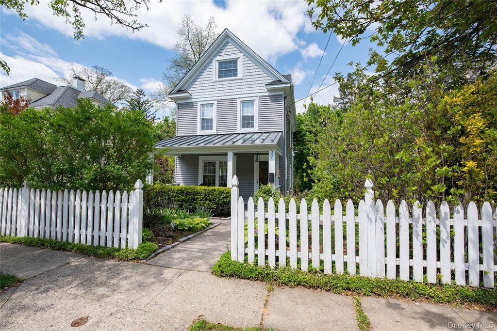 37 Warren Avenue, Tuckahoe, NY 10707