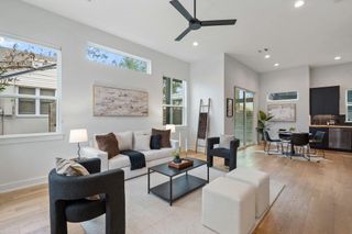 928 E 53rd 1/2 ST 1, Austin, TX 78751