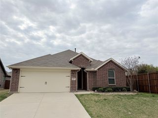 11037 Silver Falls Court, Fort Worth, TX 76244