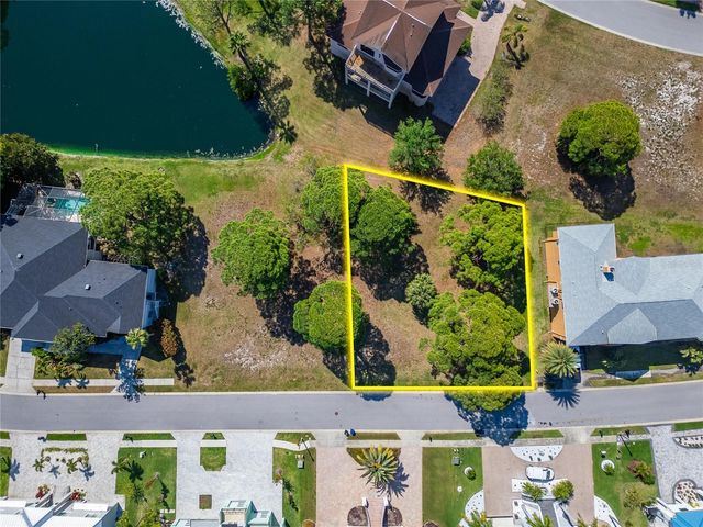 HARBOUR WATCH CIRCLE, Tarpon Springs, FL 34689