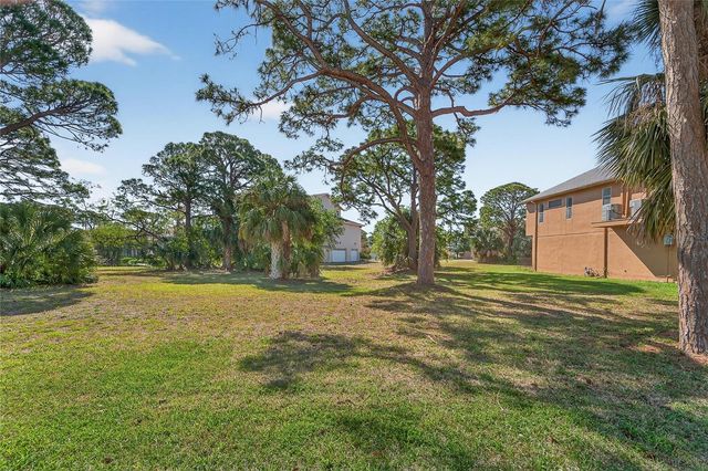 HARBOUR WATCH CIRCLE, Tarpon Springs, FL 34689