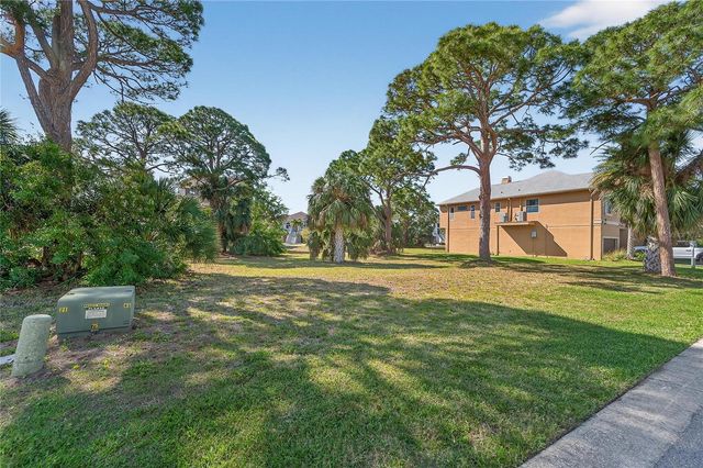 HARBOUR WATCH CIRCLE, Tarpon Springs, FL 34689