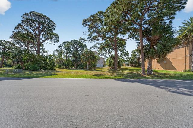 HARBOUR WATCH CIRCLE, Tarpon Springs, FL 34689