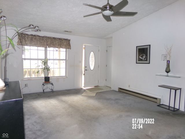 7819 Inverness Drive, Indianapolis, IN 46237