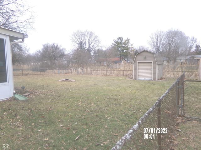 7819 Inverness Drive, Indianapolis, IN 46237