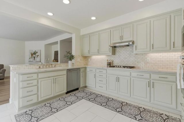 2031 Serene Drive, Hollister, CA 95023