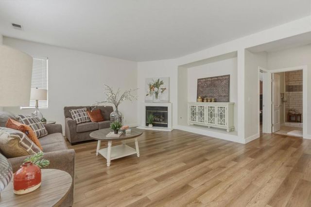 2031 Serene Drive, Hollister, CA 95023