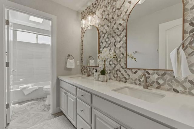 2031 Serene Drive, Hollister, CA 95023