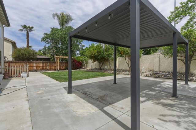 2031 Serene Drive, Hollister, CA 95023