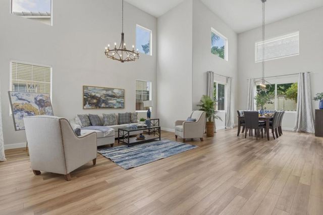 2031 Serene Drive, Hollister, CA 95023