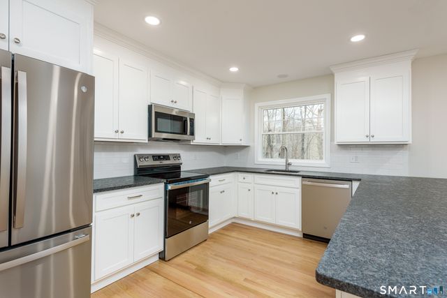 18 Alexander Road, East Haddam, CT 06415