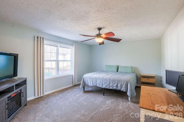 2151 Dean Lane, Lincolnton, NC 28092