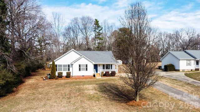 2151 Dean Lane, Lincolnton, NC 28092