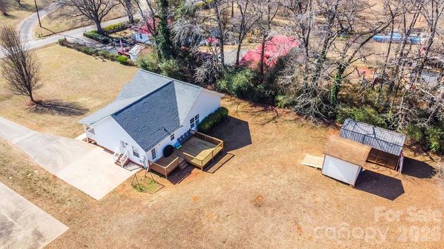 2151 Dean Lane, Lincolnton, NC 28092