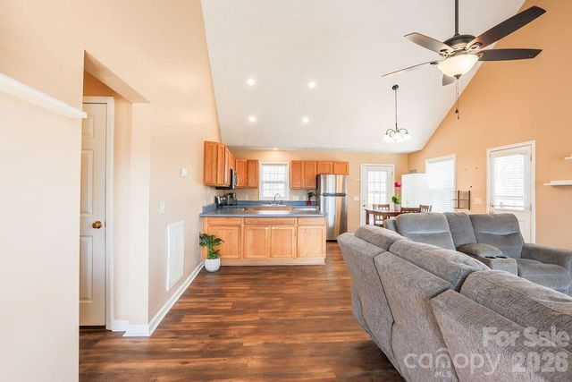 2151 Dean Lane, Lincolnton, NC 28092