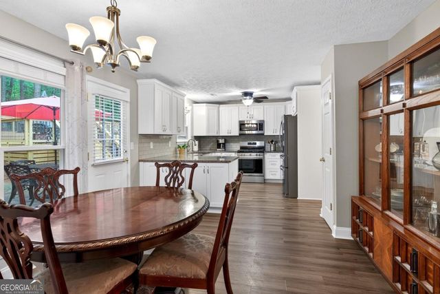 85 Elmwood Drive, Sharpsburg, GA 30277