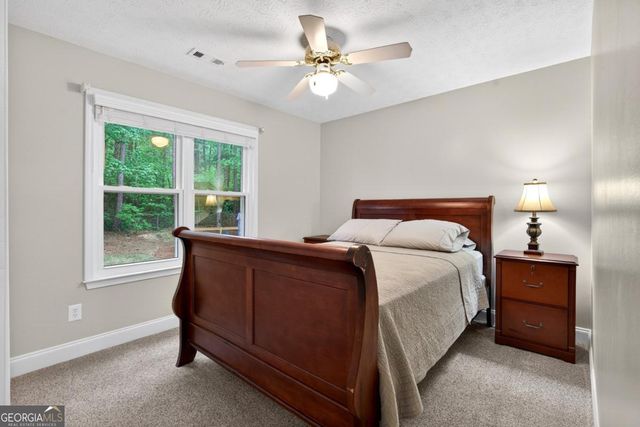 85 Elmwood Drive, Sharpsburg, GA 30277