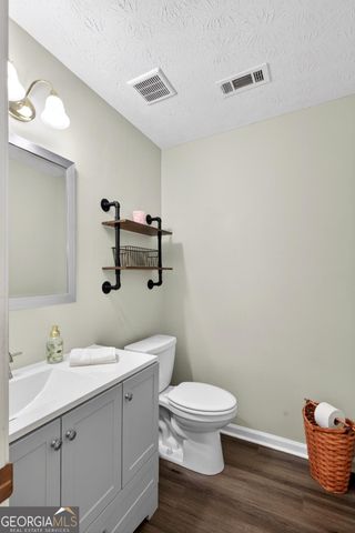 85 Elmwood Drive, Sharpsburg, GA 30277