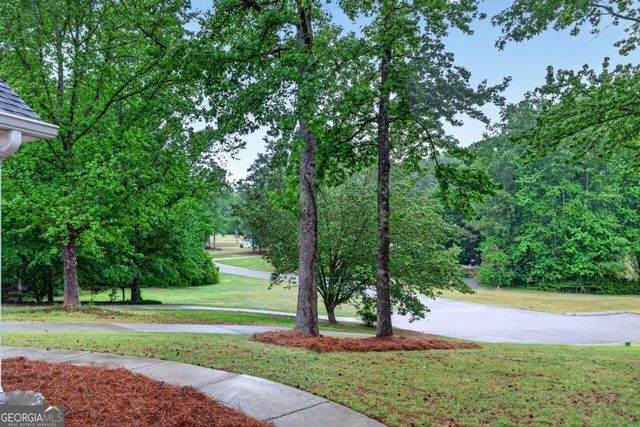 85 Elmwood Drive, Sharpsburg, GA 30277