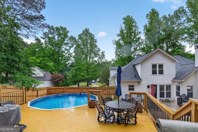 85 Elmwood Drive, Sharpsburg, GA 30277