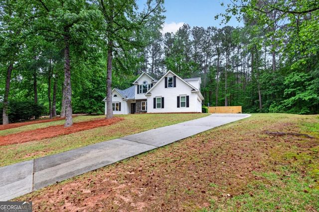 85 Elmwood Drive, Sharpsburg, GA 30277