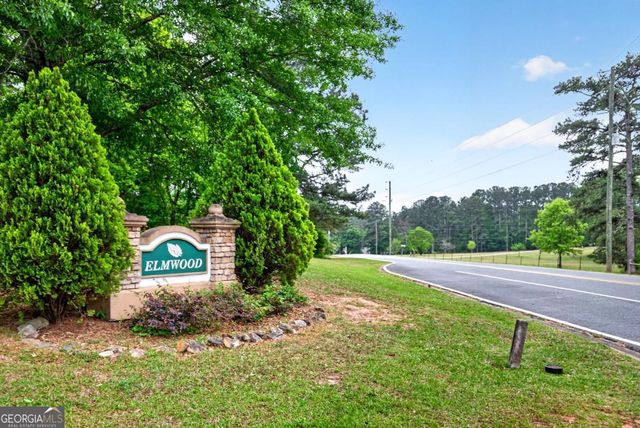 85 Elmwood Drive, Sharpsburg, GA 30277