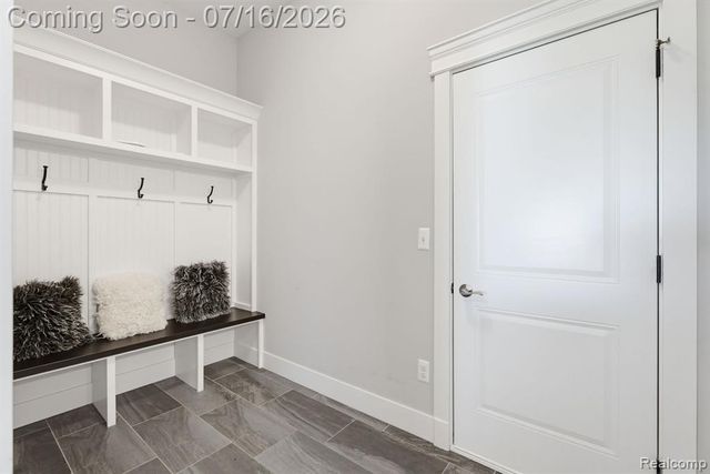 50226 Kapalua Drive, Macomb, MI 48042