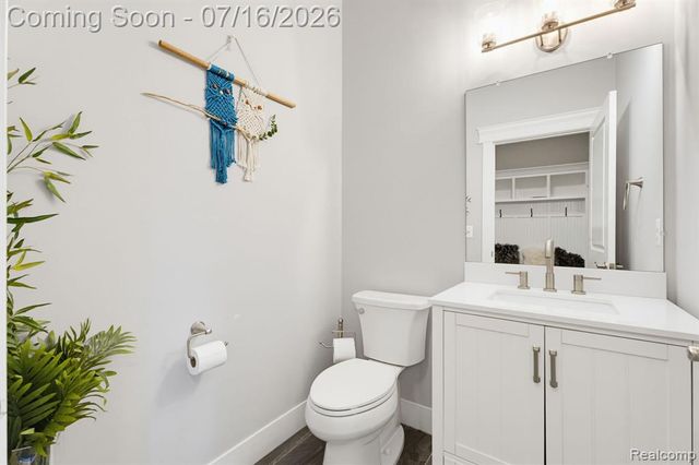 50226 Kapalua Drive, Macomb, MI 48042