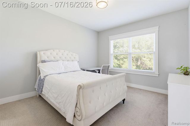 50226 Kapalua Drive, Macomb, MI 48042