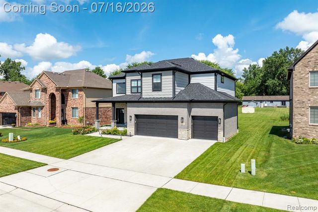 50226 Kapalua Drive, Macomb, MI 48042