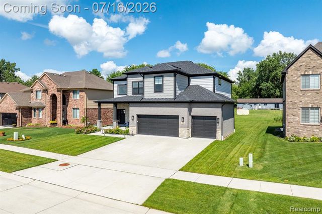 50226 Kapalua Drive, Macomb, MI 48042