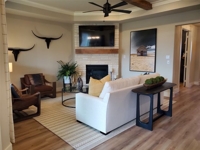 5964 Carmona Trail, Fort Worth, TX 76123